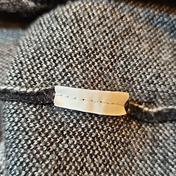 SHEIN BLACK WHITE HEART LONG SLEEVE BUTTON-UP SWEATER CARDIGAN - Picture 11 of 11